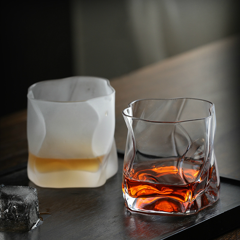 Wine Beer Tasting - Taza de cristal de whisky Irregular,